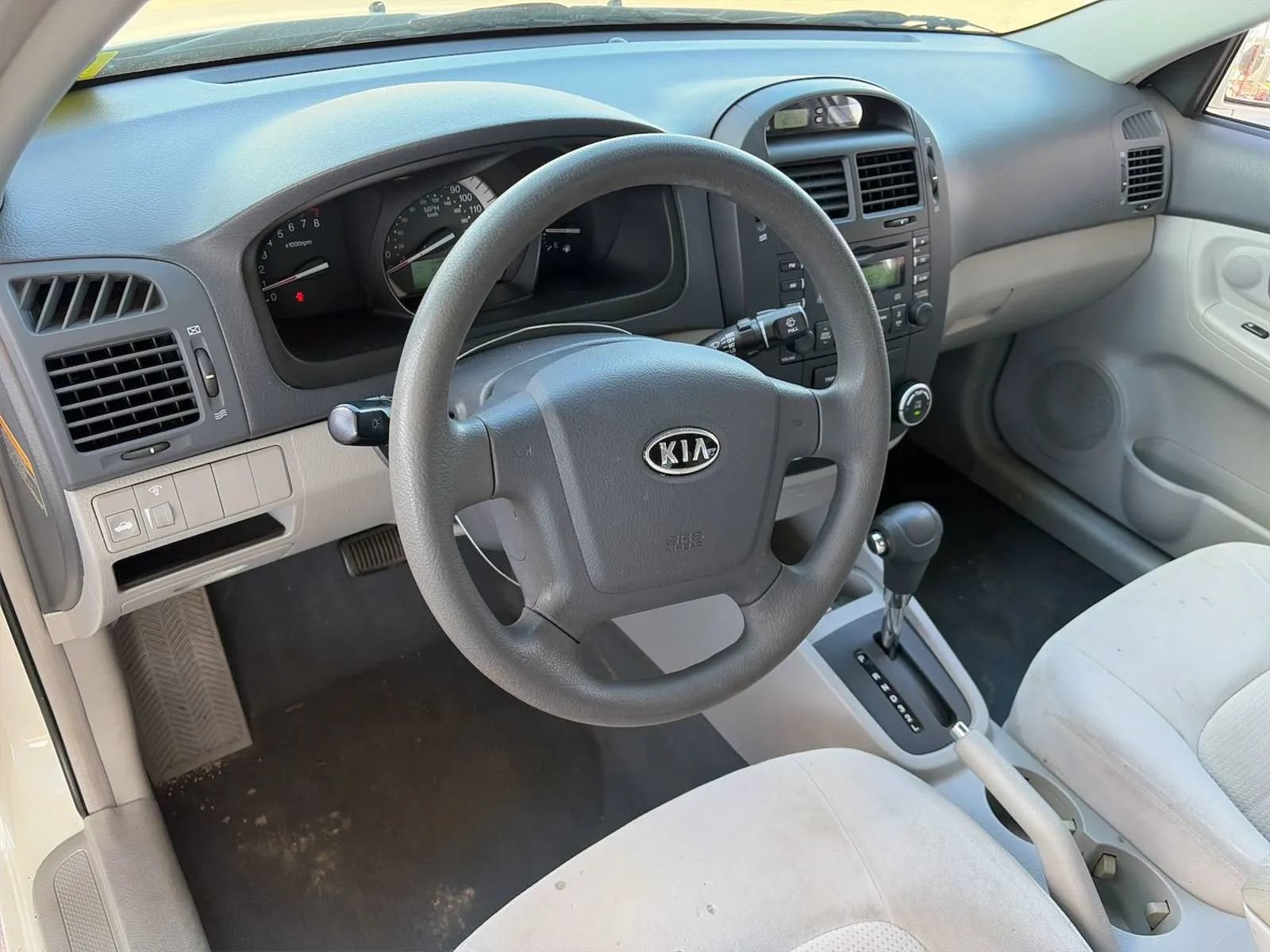 Used 2007 Kia Spectra EX FWD image 5