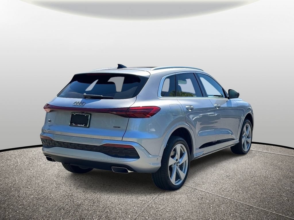 New 2026 Audi Q5 Premium Plus AWD/4WD image 7