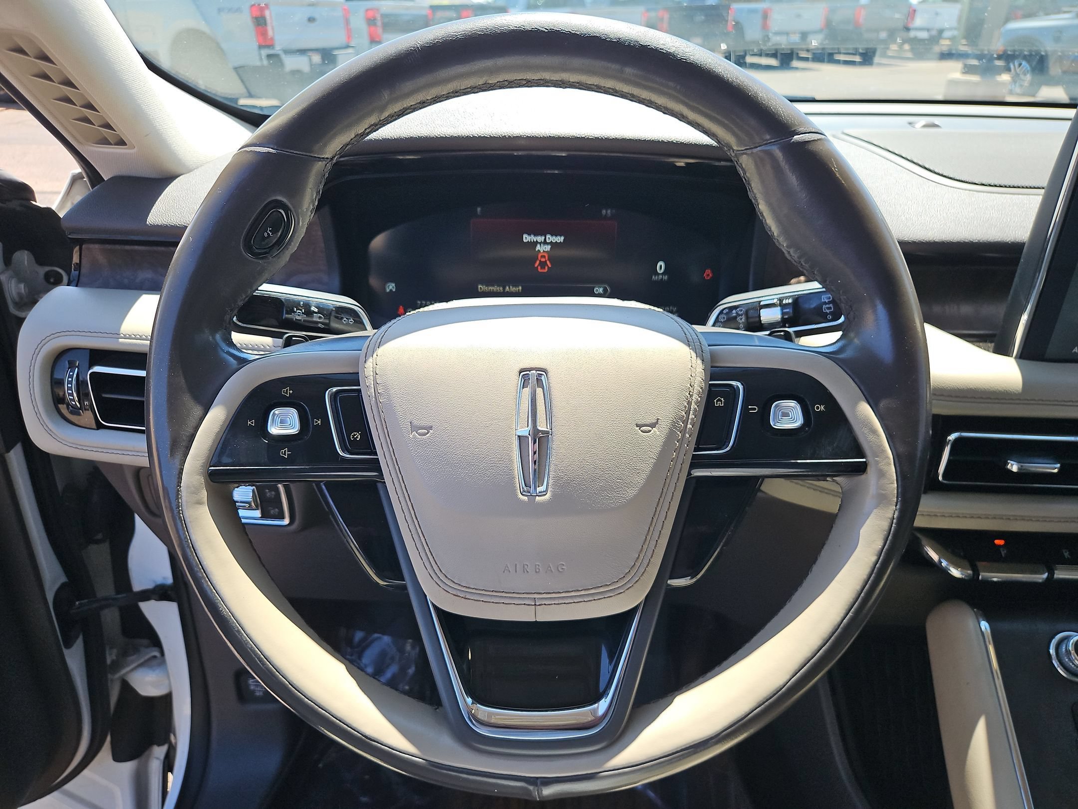 Used 2020 Lincoln Aviator Reserve RWD image 14