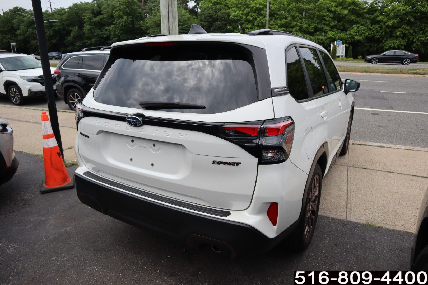 Used 2025 Subaru Forester Sport AWD/4WD image 5