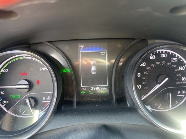 Used 2024 Toyota Camry SE w/ Convenience Package FWD image 11