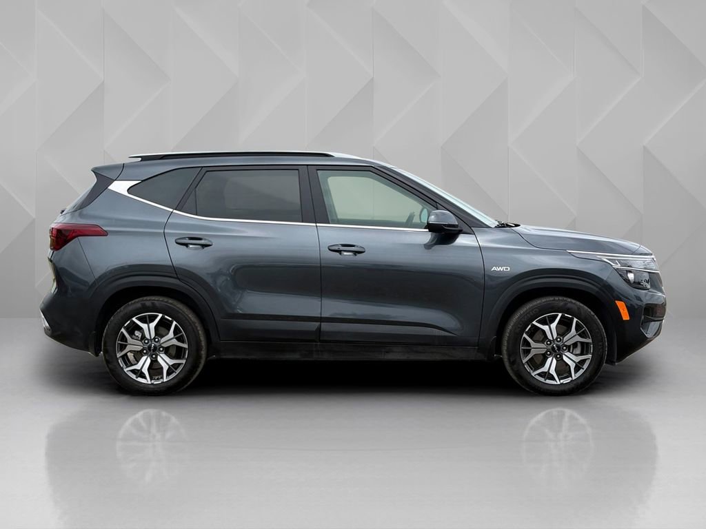 Certified 2023 Kia Seltos EX AWD/4WD image 4