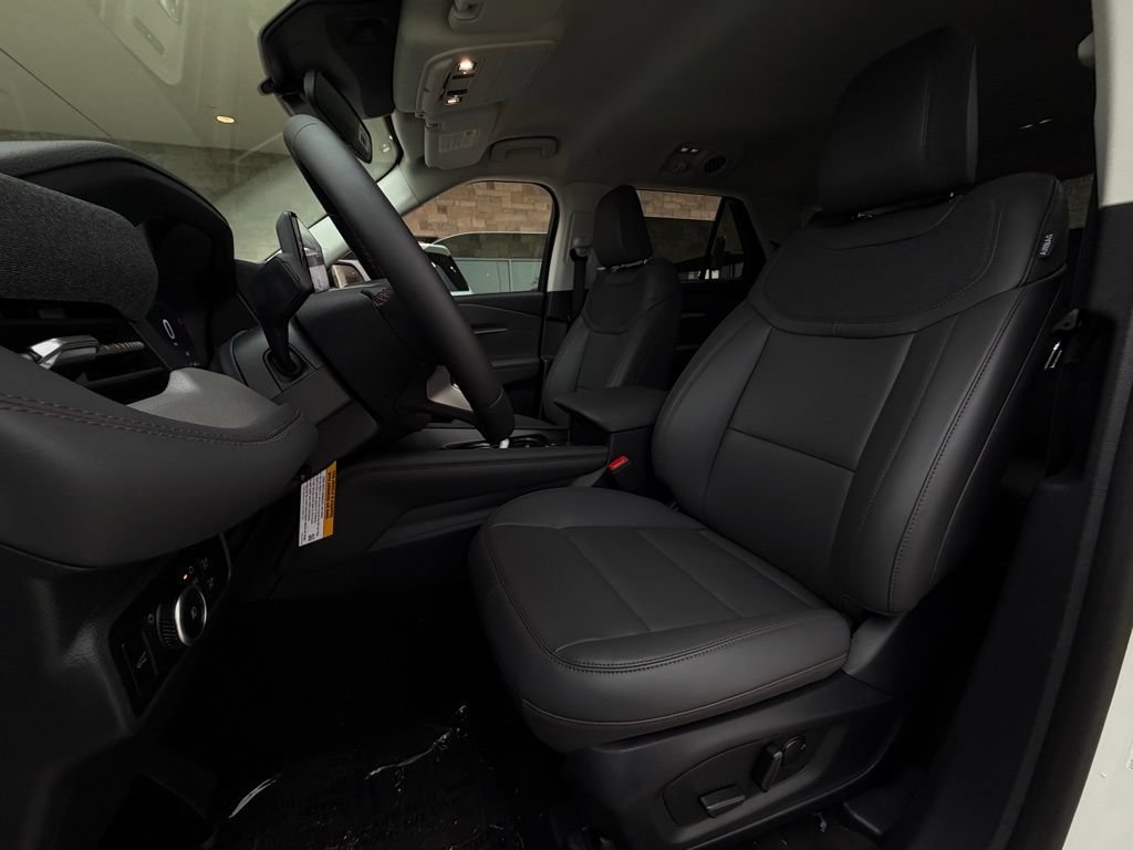 New 2026 Ford Explorer Active w/ Active Comfort Package RWD image 4