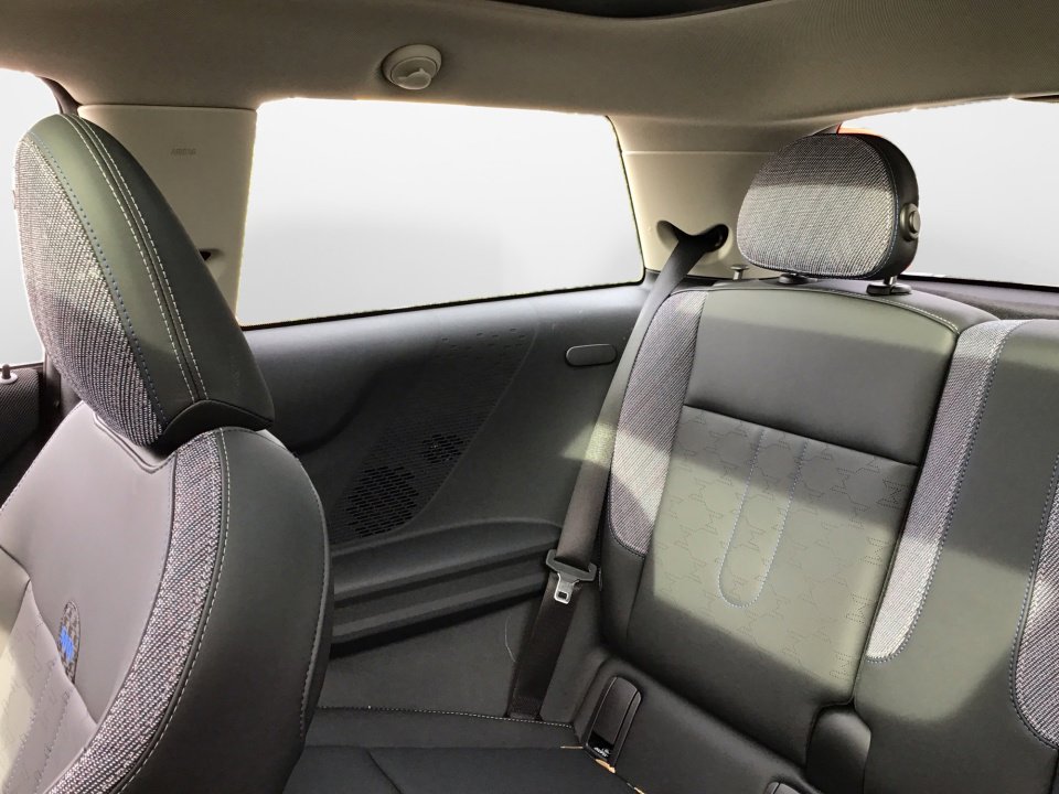 Certified 2025 MINI Cooper S image 13