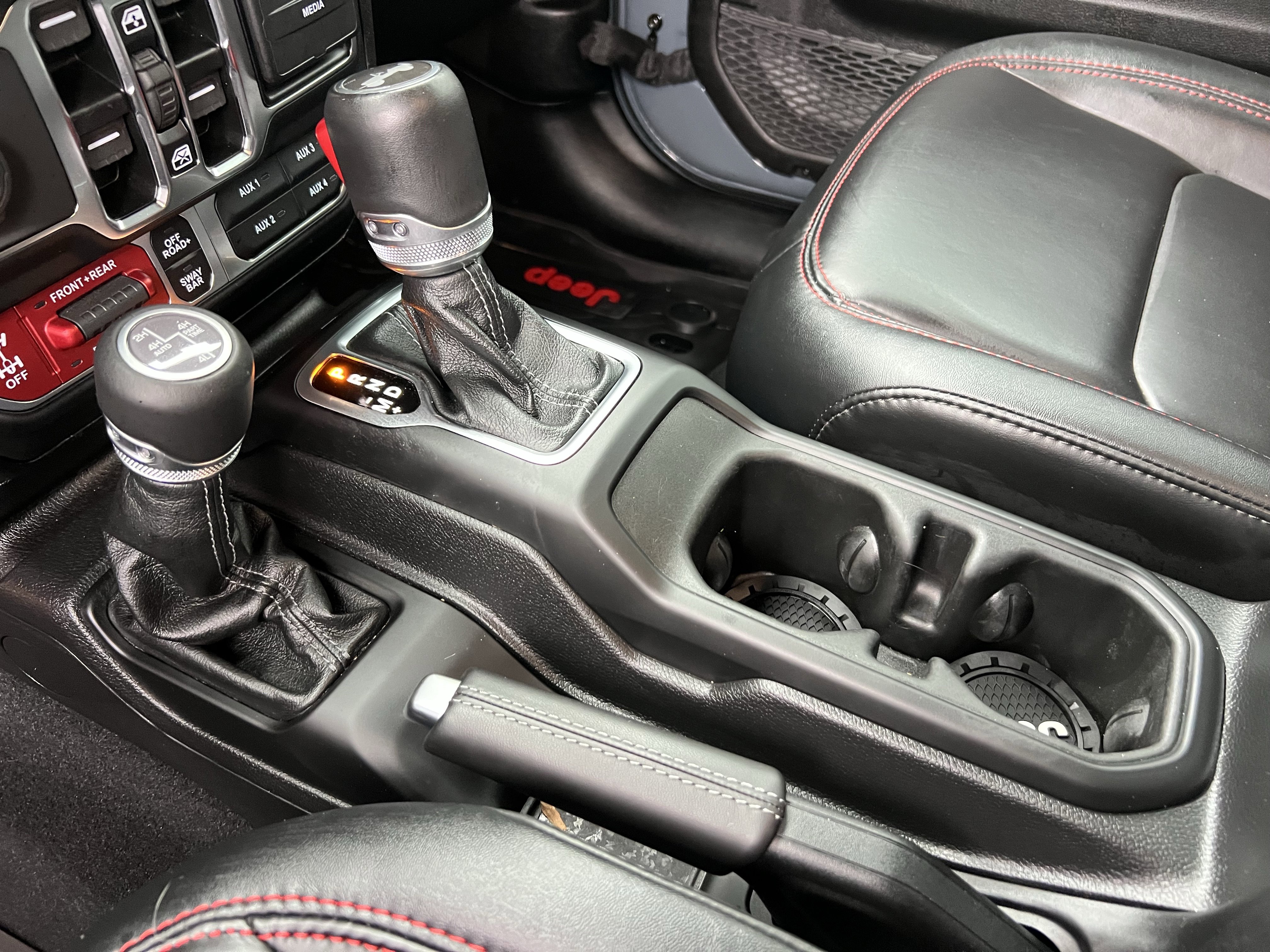 Used 2024 Jeep Wrangler Unlimited Rubicon image 28