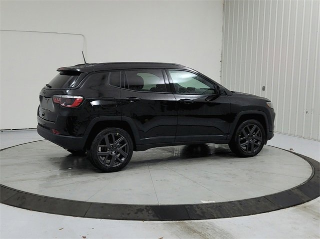 New 2026 Jeep Compass Latitude image 7
