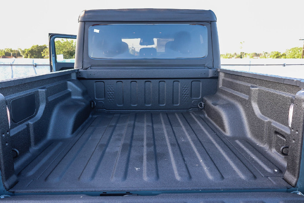 New 2026 Jeep Gladiator Mojave AWD/4WD image 29