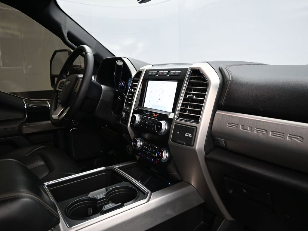 Used 2020 Ford F250 Platinum w/ FX4 Off-Road Package AWD/4WD image 26