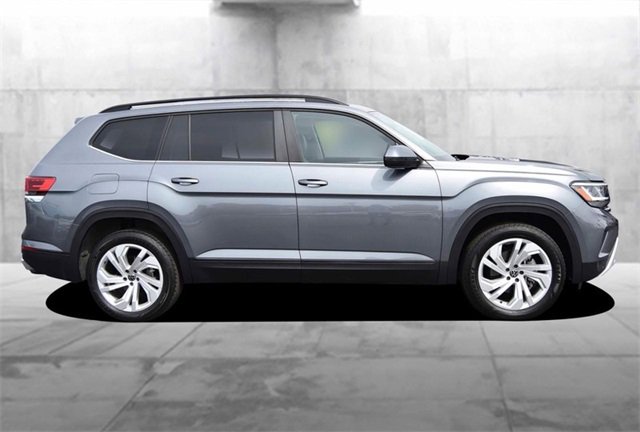 Used 2023 Volkswagen Atlas SE w/ Panoramic Sunroof Package image 5