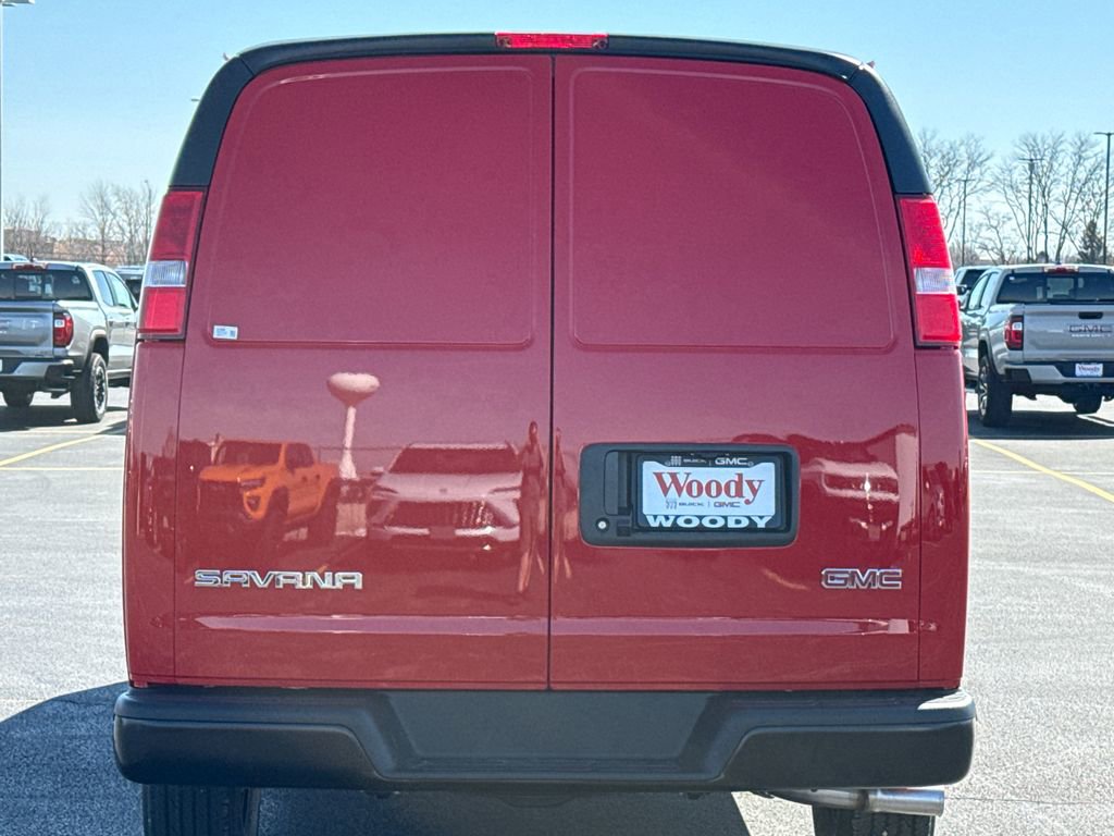 New 2026 GMC Savana 2500 image 7