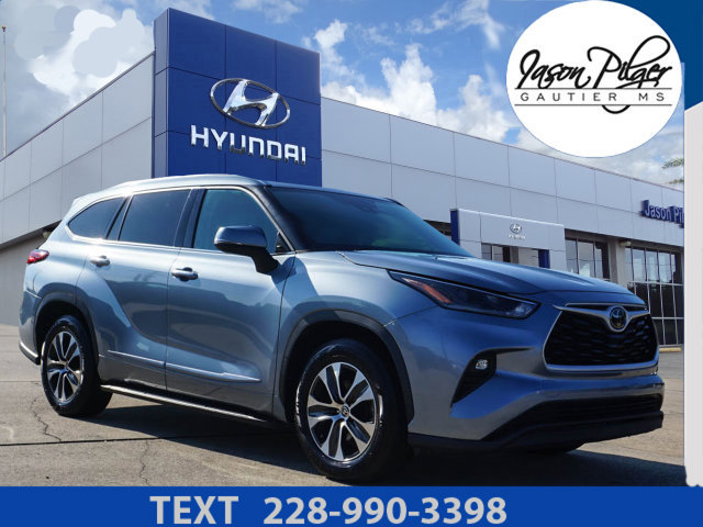 Used 2021 Toyota Highlander XLE
