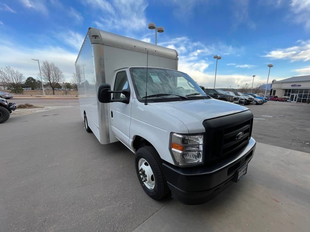 New 2024 Ford E-450 and Econoline 450 Super Duty w/ Driver's Safety Package