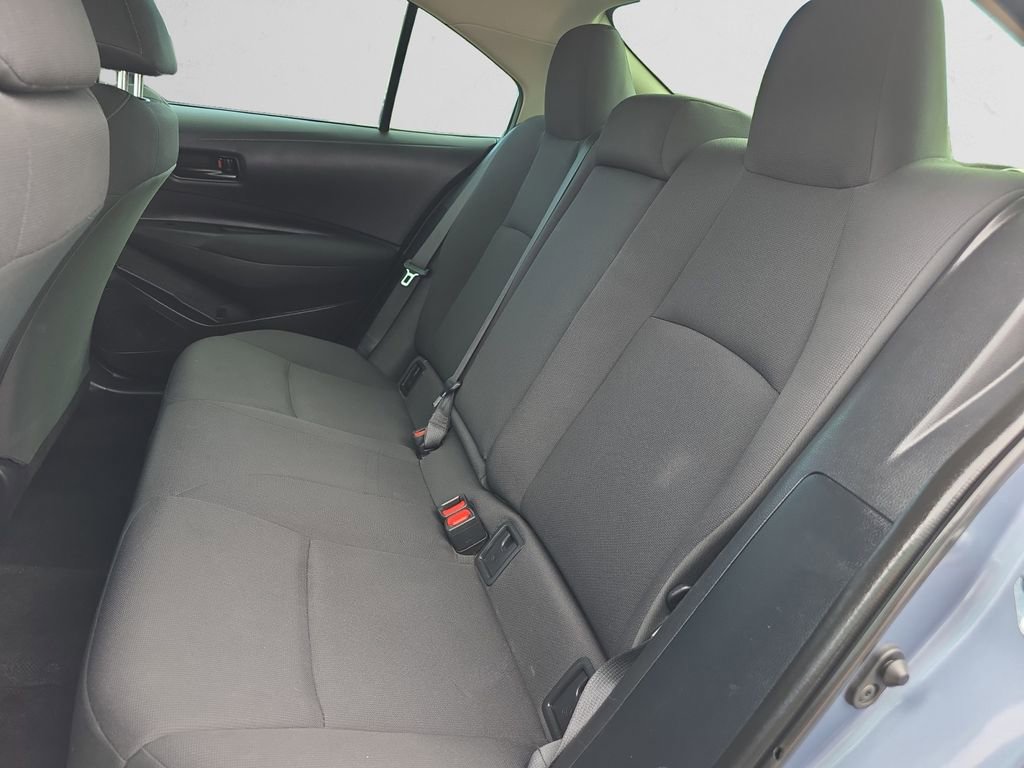 Used 2022 Toyota Corolla LE image 14