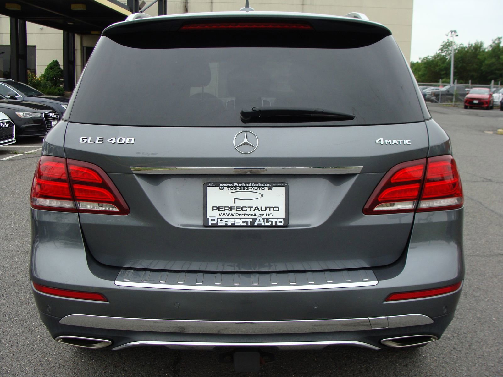 Used 2019 Mercedes-Benz GLE 400 4MATIC image 5