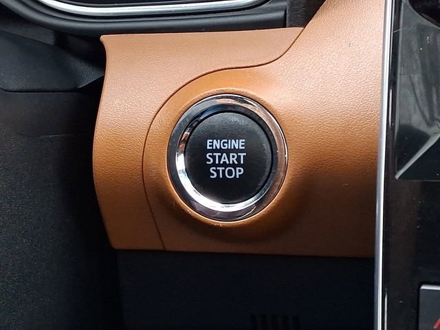 Certified 2021 Toyota Avalon Limited w/ Advanced Safety Package image 24