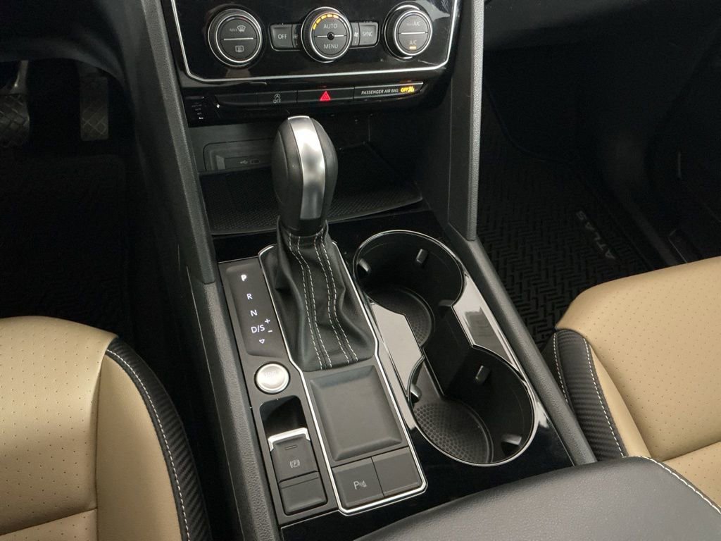 Used 2023 Volkswagen Atlas Cross Sport SE image 13