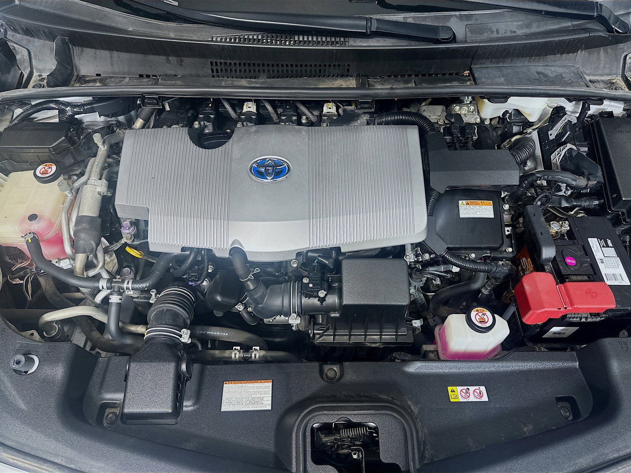 Used 2019 Toyota Prius Prime Premium w/ Carpet Mat Package FWD image 31