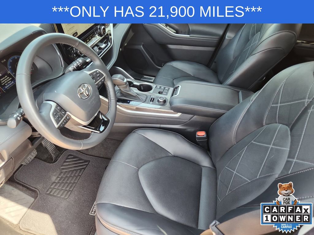 Used 2024 Toyota Highlander Platinum AWD/4WD image 13