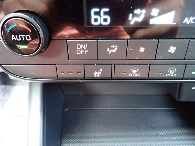 Used 2026 Subaru Outback Premium AWD/4WD image 25