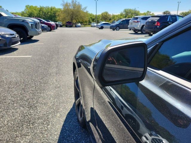 Used 2022 Ford Mustang EcoBoost image 18