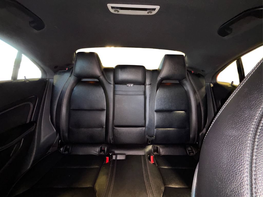 Used 2018 Mercedes-Benz CLA 250 4MATIC image 24