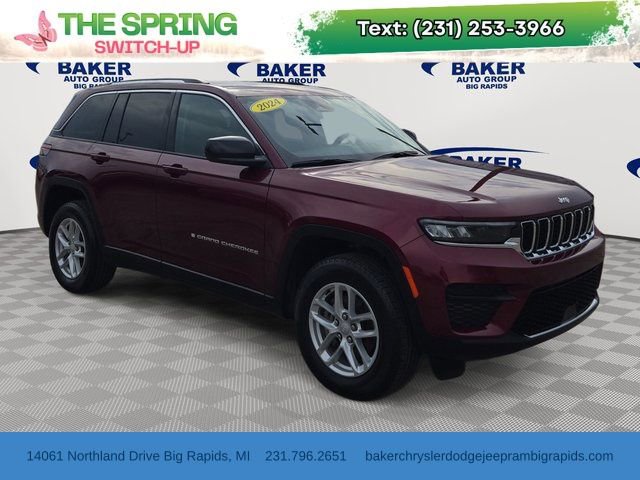 Used 2024 Jeep Grand Cherokee Laredo X image 1