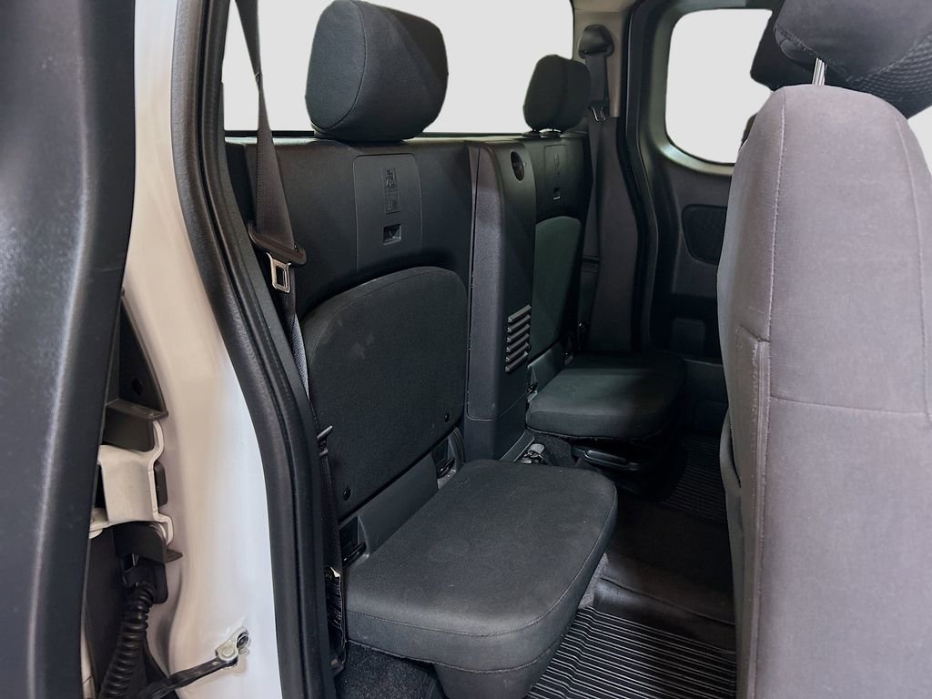 Used 2023 Nissan Frontier S w/ Technology Package image 22