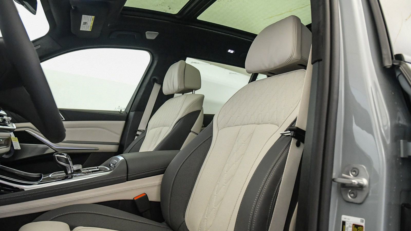 New 2026 BMW ALPINA XB7 image 27