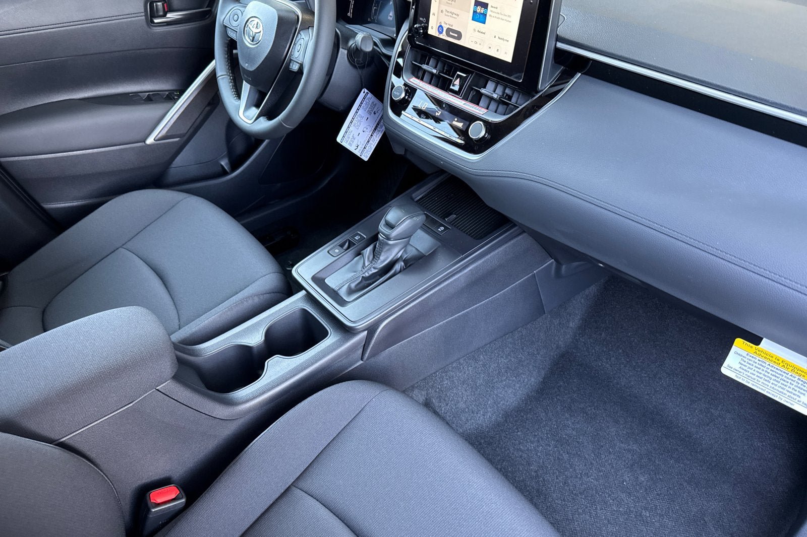 New 2026 Toyota Corolla Cross LE FWD image 17