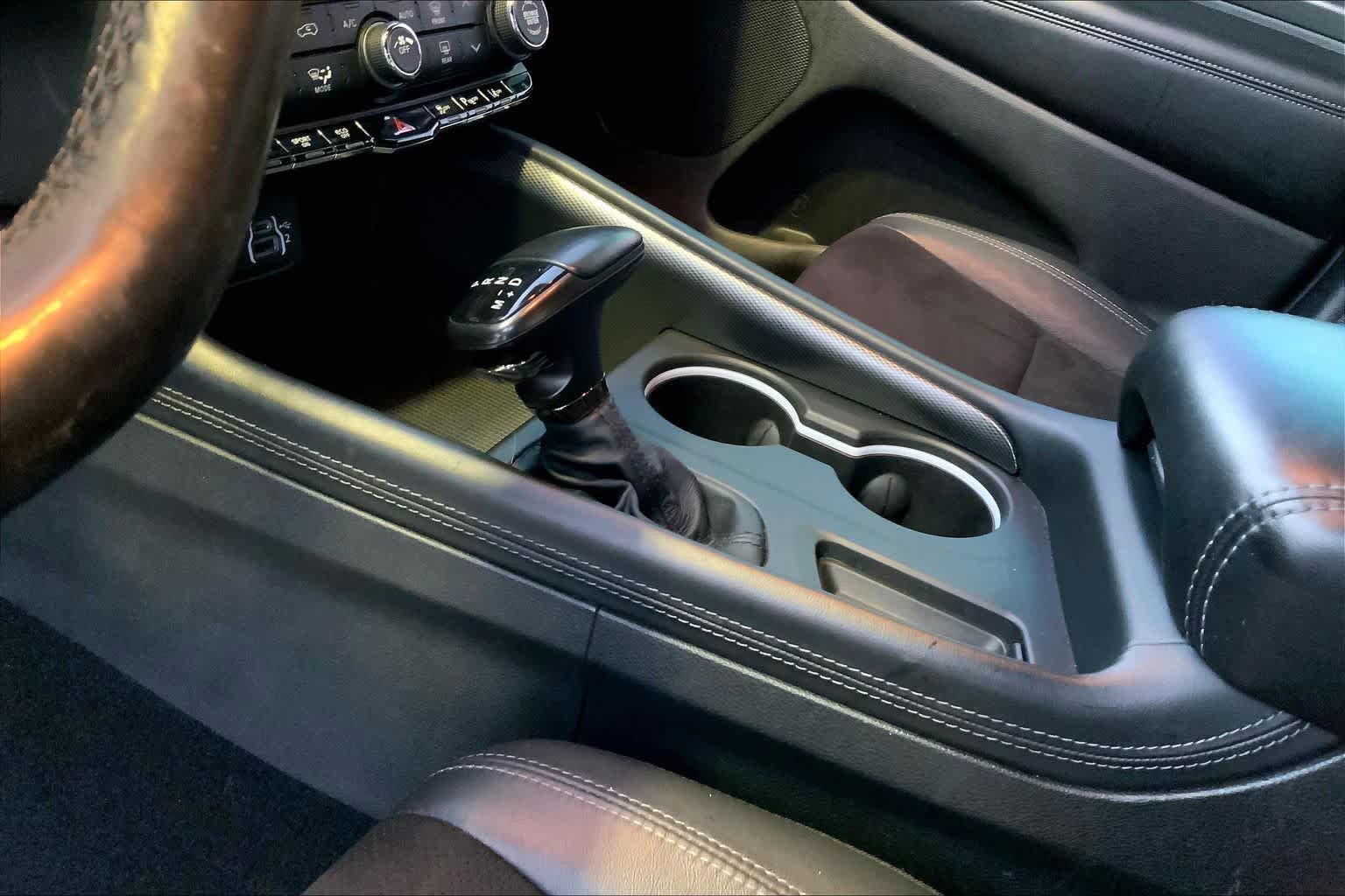 Used 2021 Dodge Durango GT RWD image 16