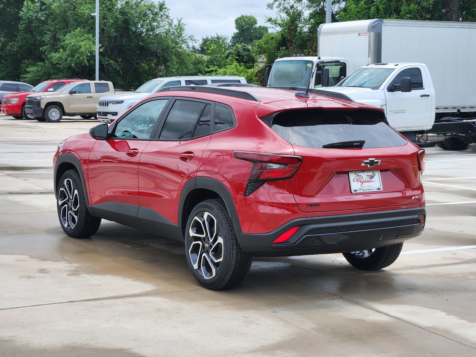 New 2026 Chevrolet Trax RS w/ Driver Confidence Package FWD image 4