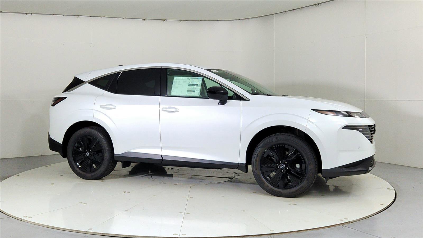 Used 2025 Nissan Murano SV image 8