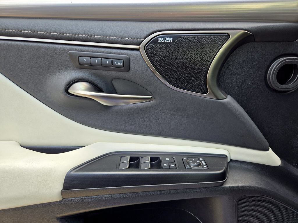 Used 2021 Lexus ES 350 F Sport w/ Special Edition FWD image 14