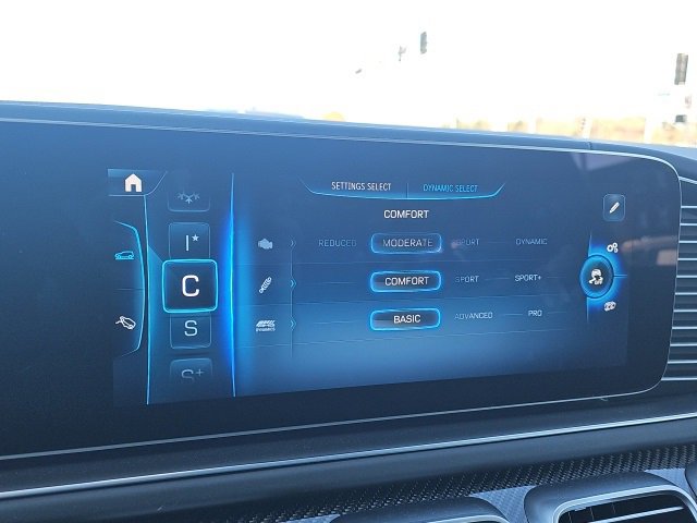 Used 2025 Mercedes-Benz GLE 53 AMG 4MATIC Coupe image 30