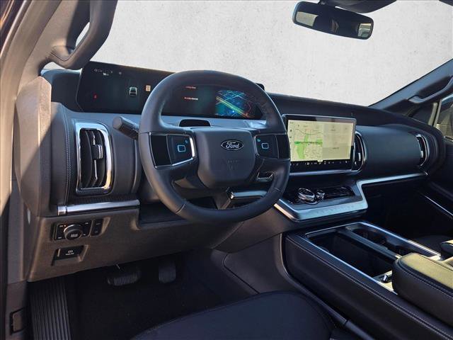 New 2026 Ford Expedition Platinum w/ Stealth Appearance Package image 3