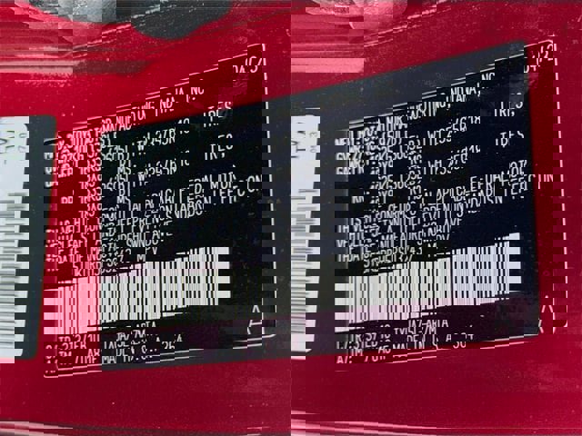 Certified 2023 Toyota Highlander XLE image 33