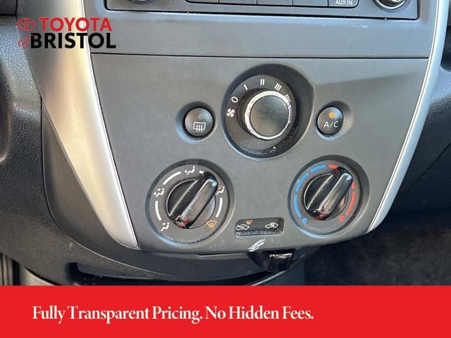 Used 2015 Nissan Versa Note S FWD image 27