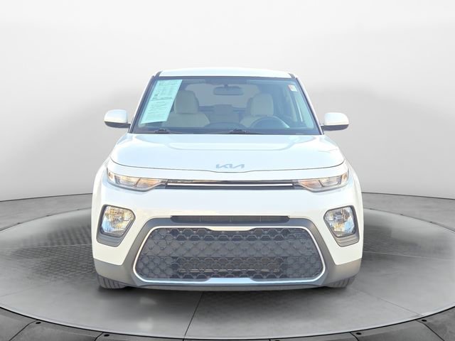 Used 2022 Kia Soul LX image 8