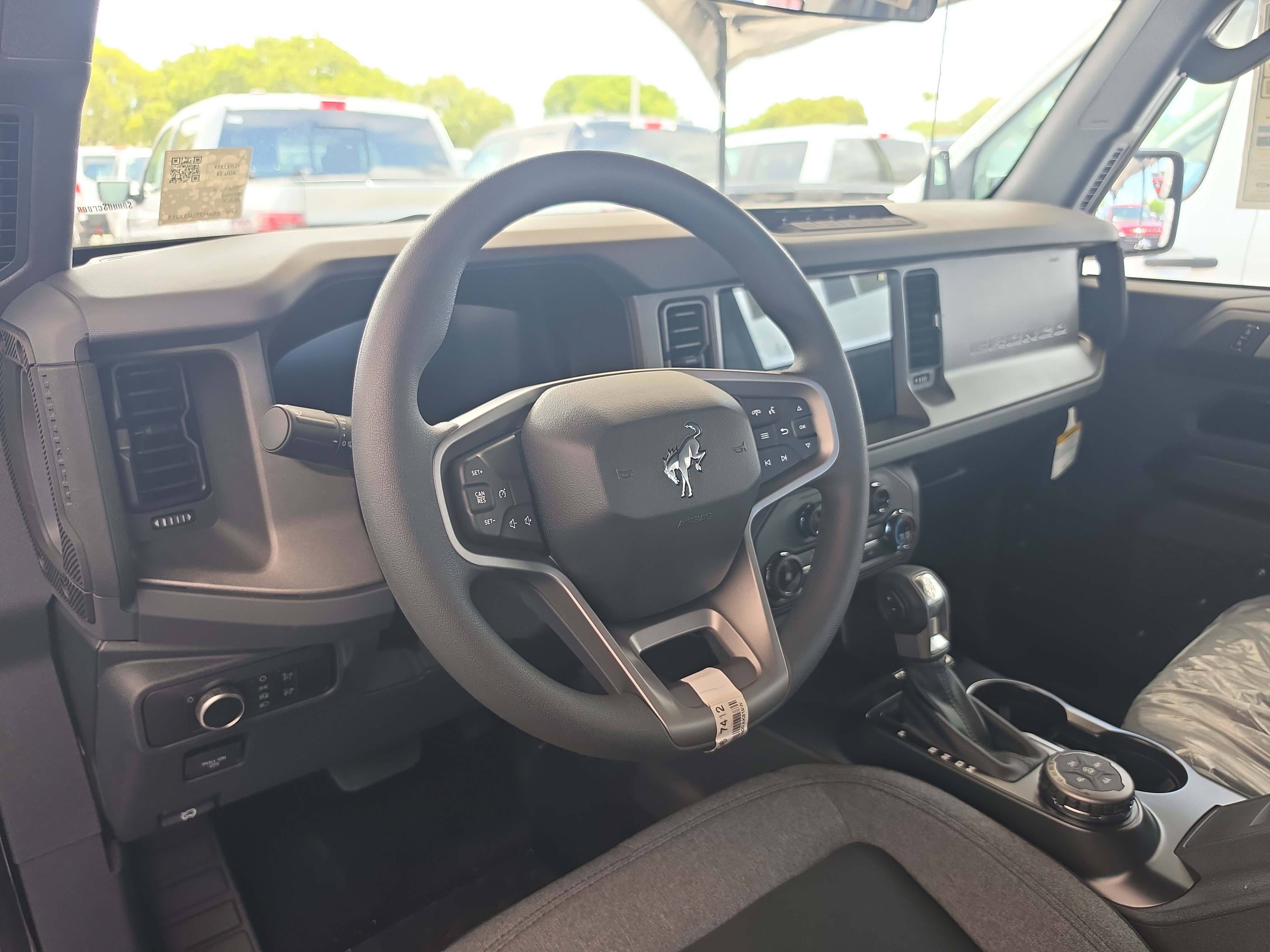 New 2026 Ford Bronco 2-Door w/ Sasquatch Package AWD/4WD image 13