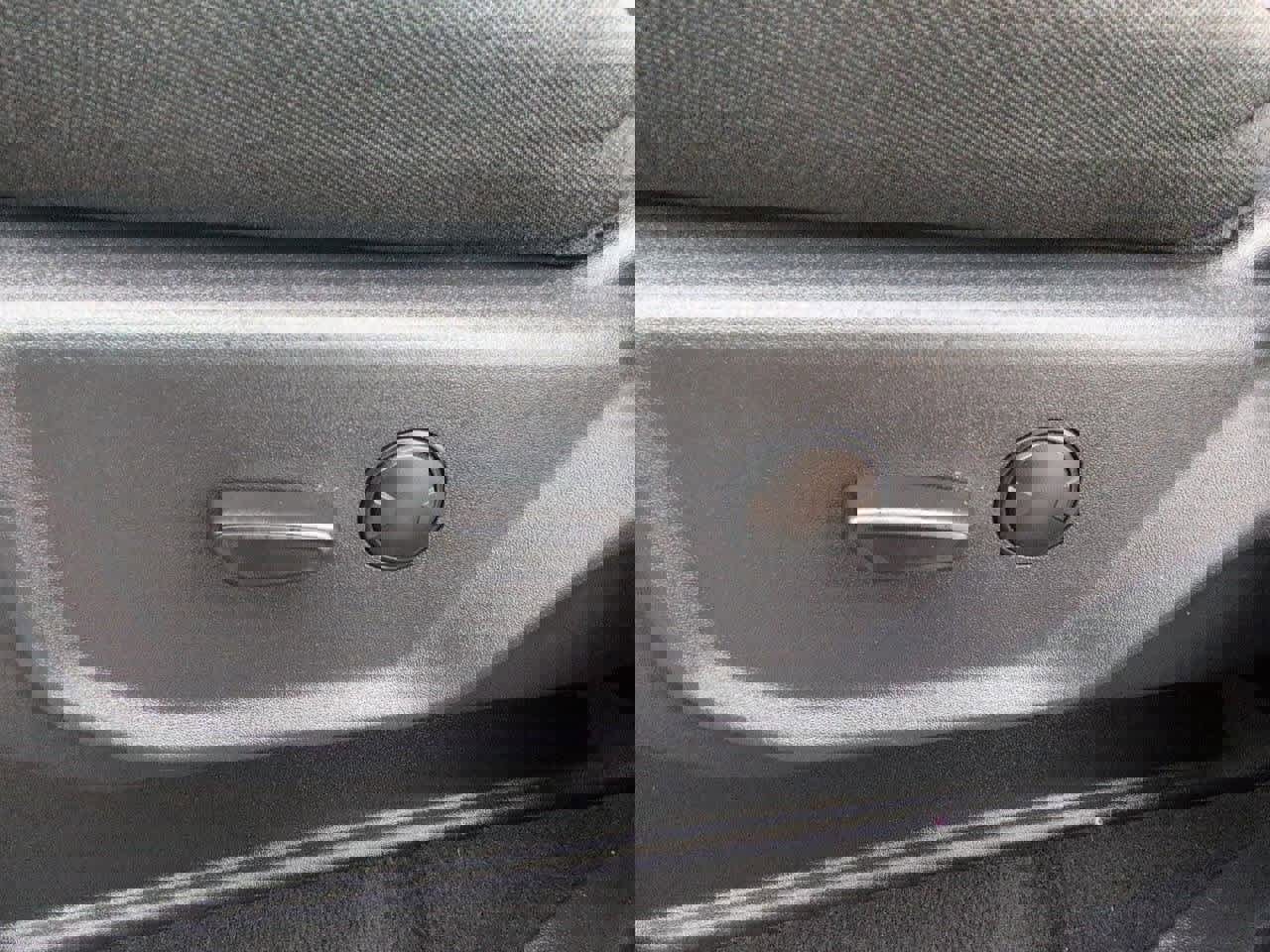 Used 2024 Ford Expedition Max XLT image 17