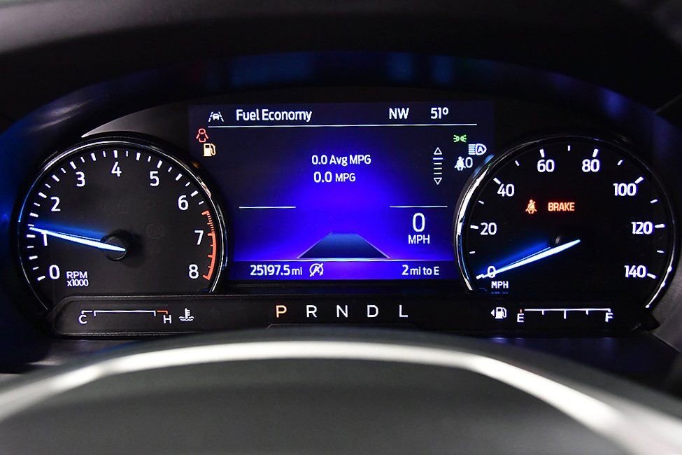 Used 2023 Ford Explorer XLT image 17