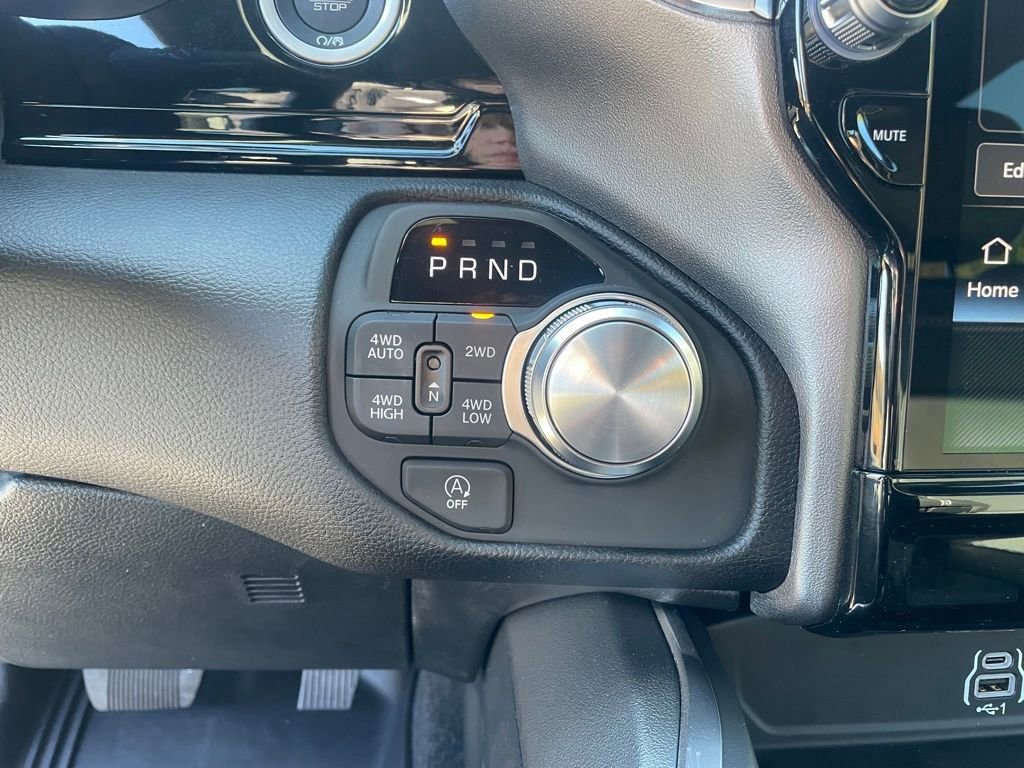 New 2026 RAM 1500 Laramie w/ Night Edition AWD/4WD image 18