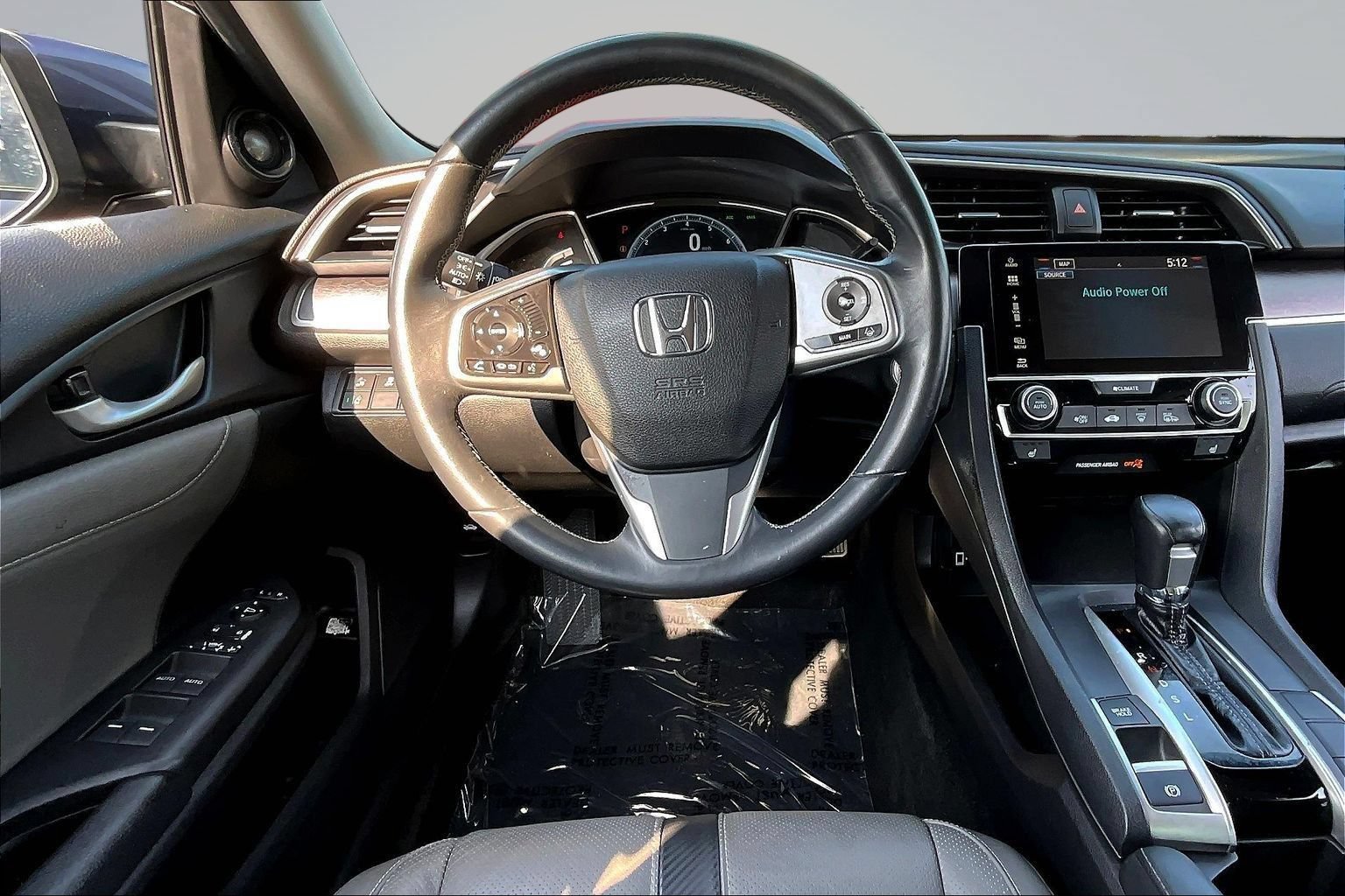 Used 2018 Honda Civic Touring image 8