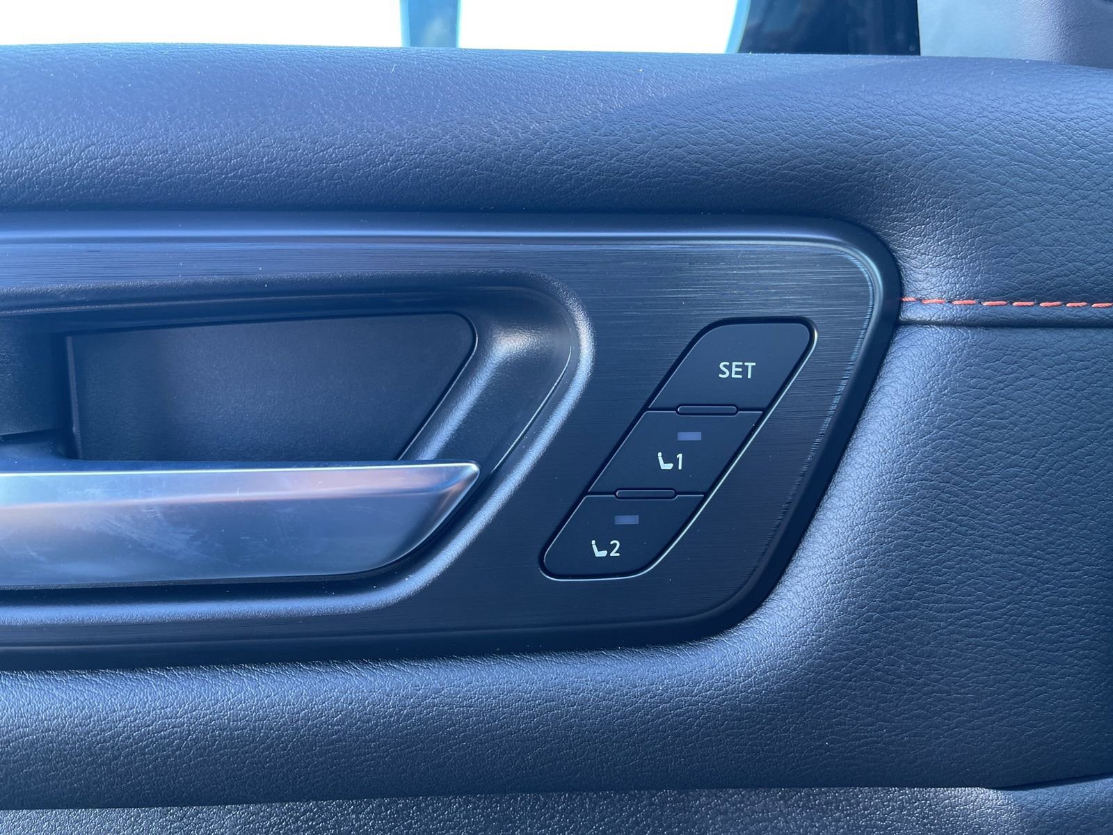 New 2025 Nissan Armada PRO-4X image 44