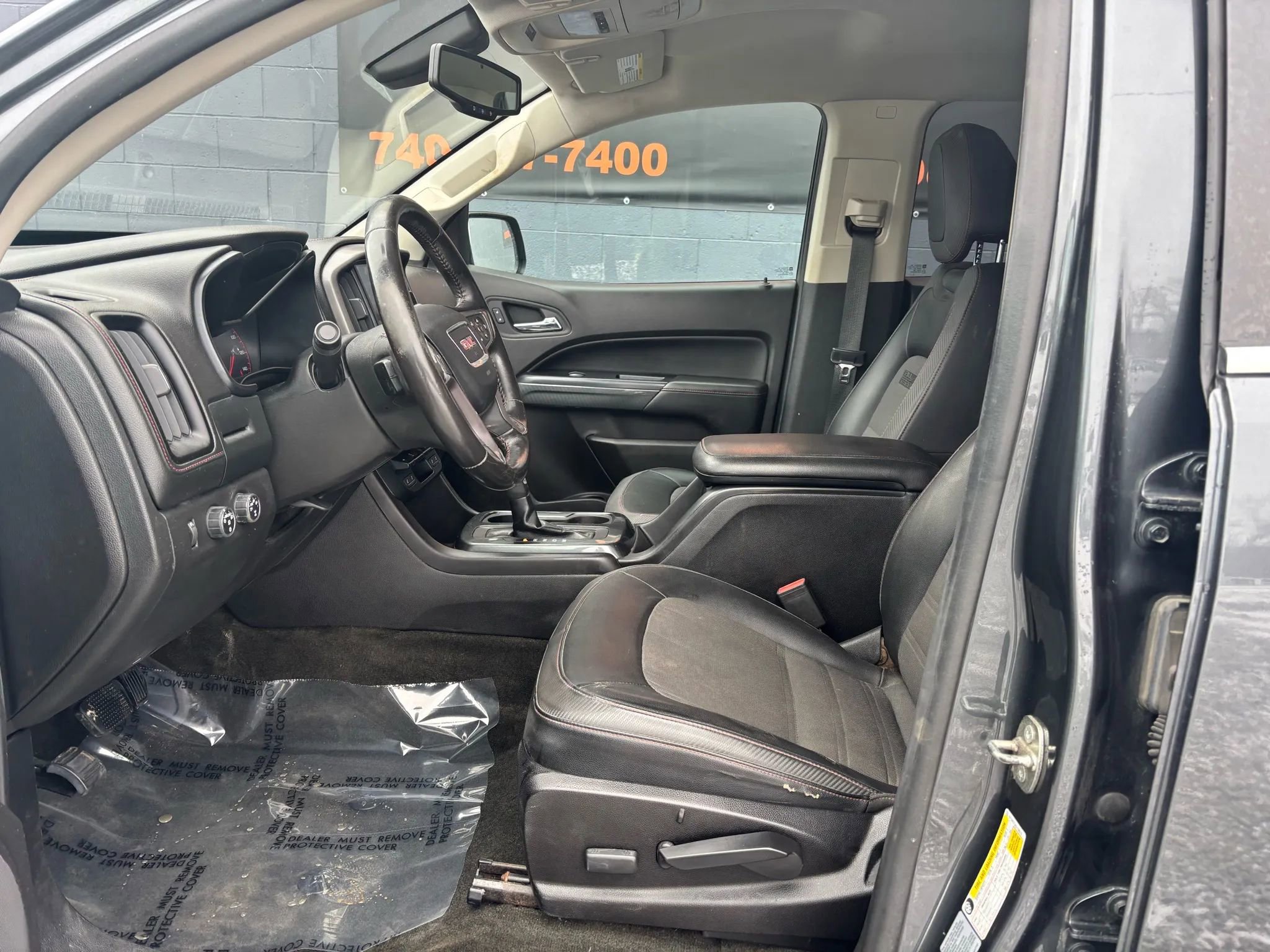 Used 2016 GMC Canyon SLE w/ All Terrain Adventure Package image 18