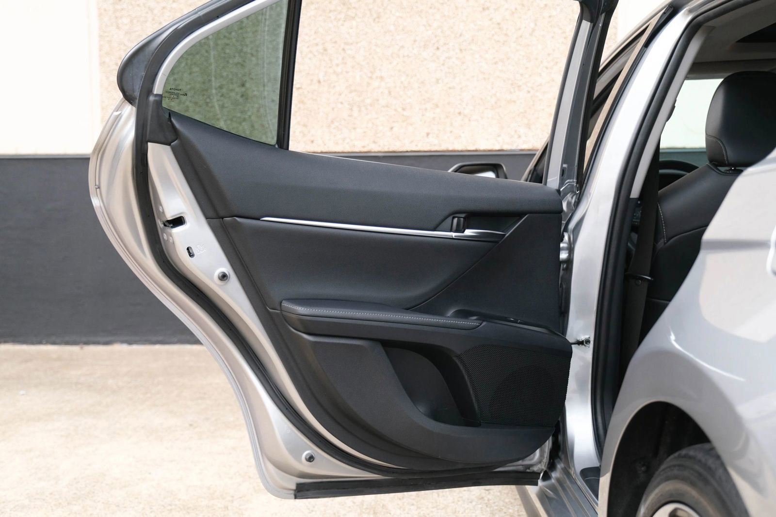 Used 2020 Toyota Camry XSE image 23