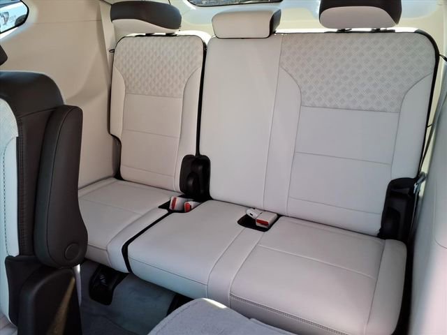 New 2026 GMC Acadia Denali image 18