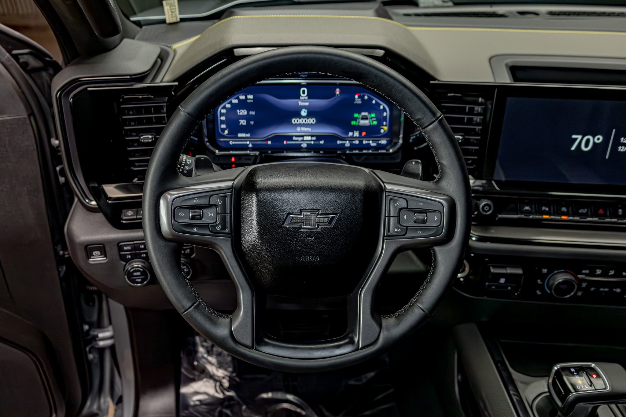 Used 2024 Chevrolet Silverado 1500 ZR2 w/ Technology Package image 18