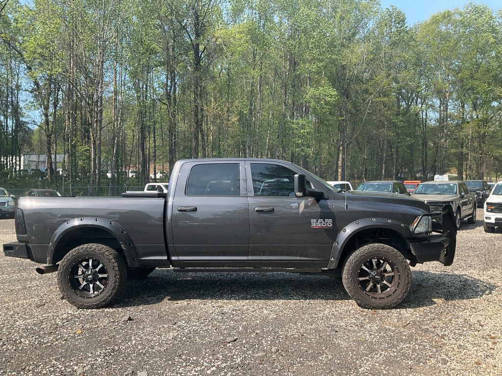 Used 2018 RAM 3500 Tradesman w/ Chrome Appearance Group image 4