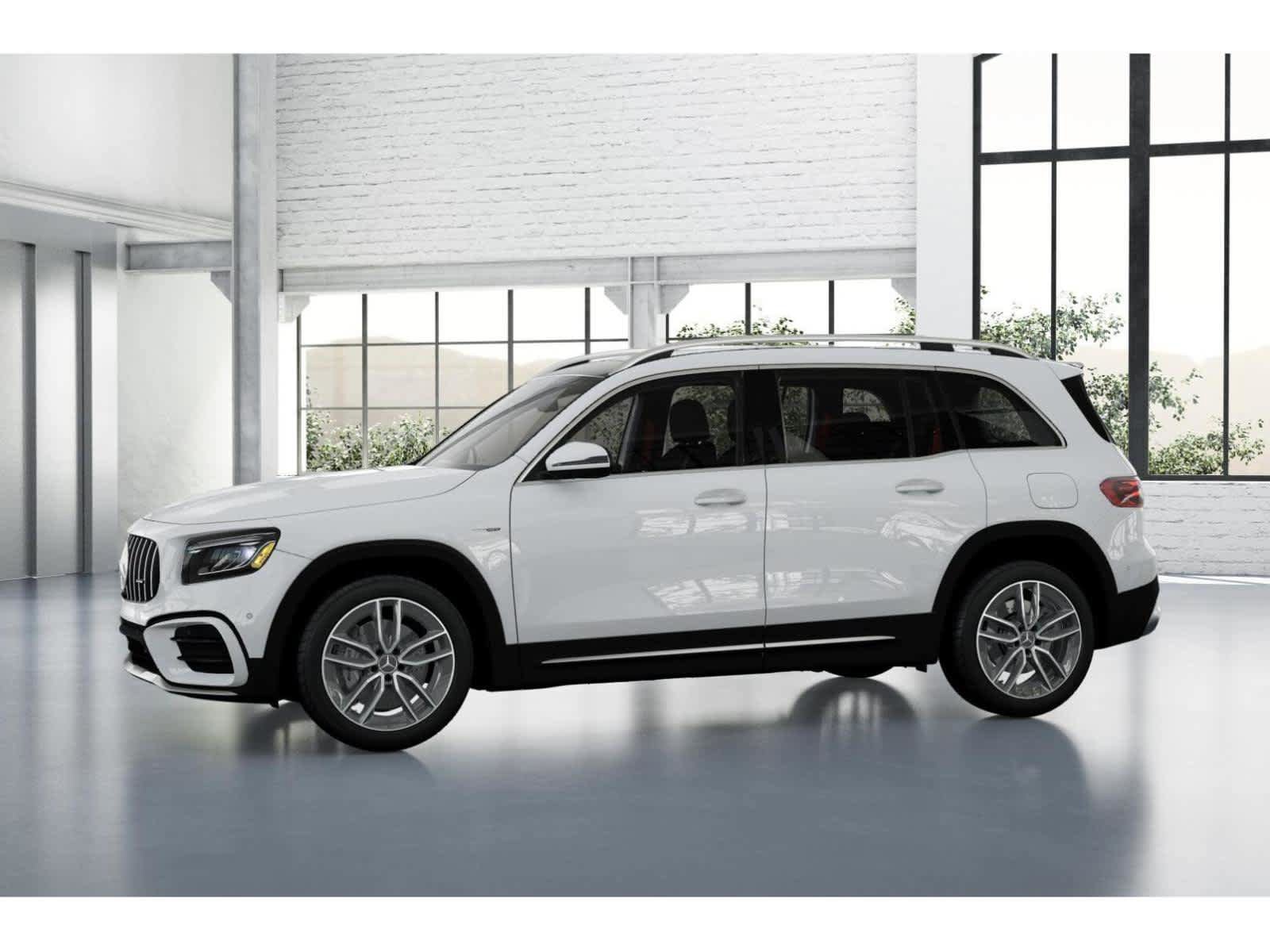 Used 2025 Mercedes-Benz GLB 35 AMG 4MATIC image 35